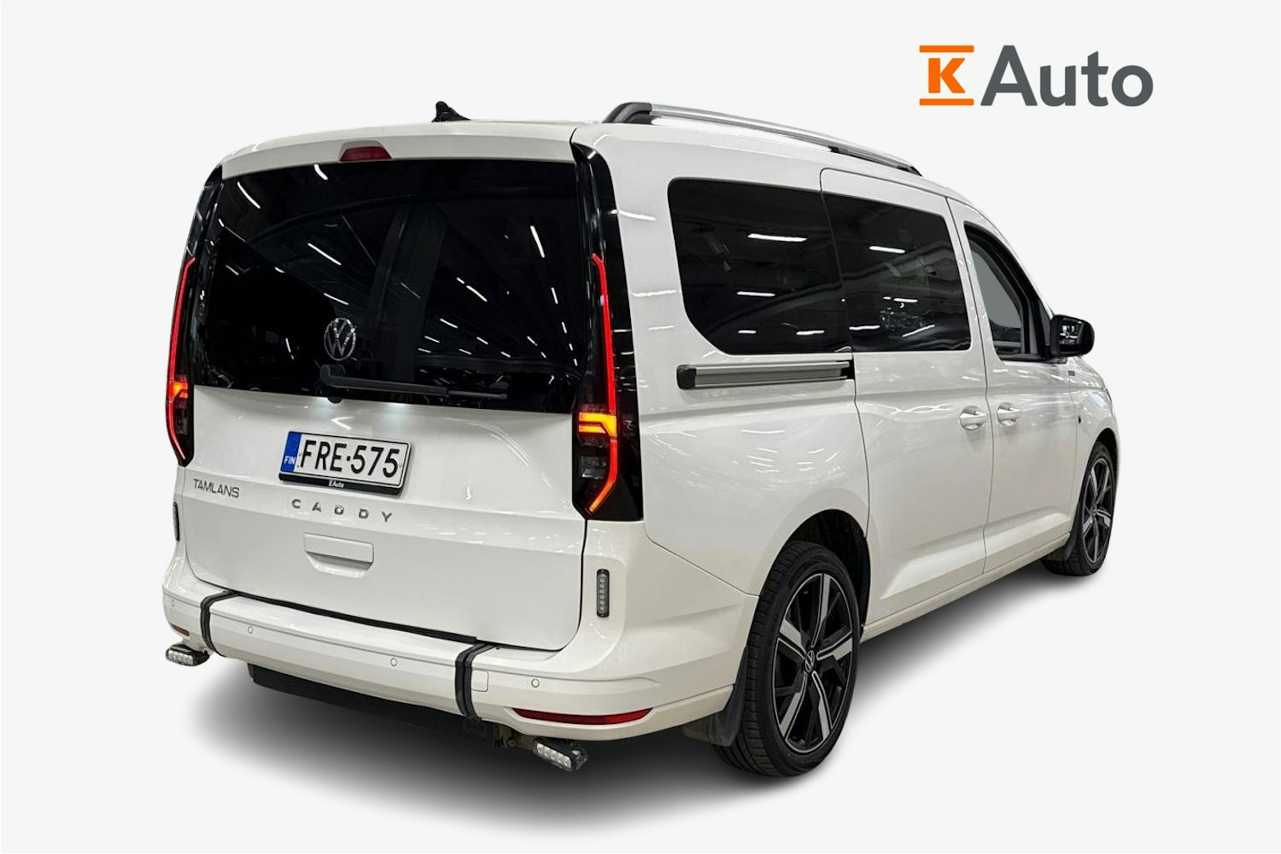 Valkoinen Volkswagen CADDY 2021 kuva 2.