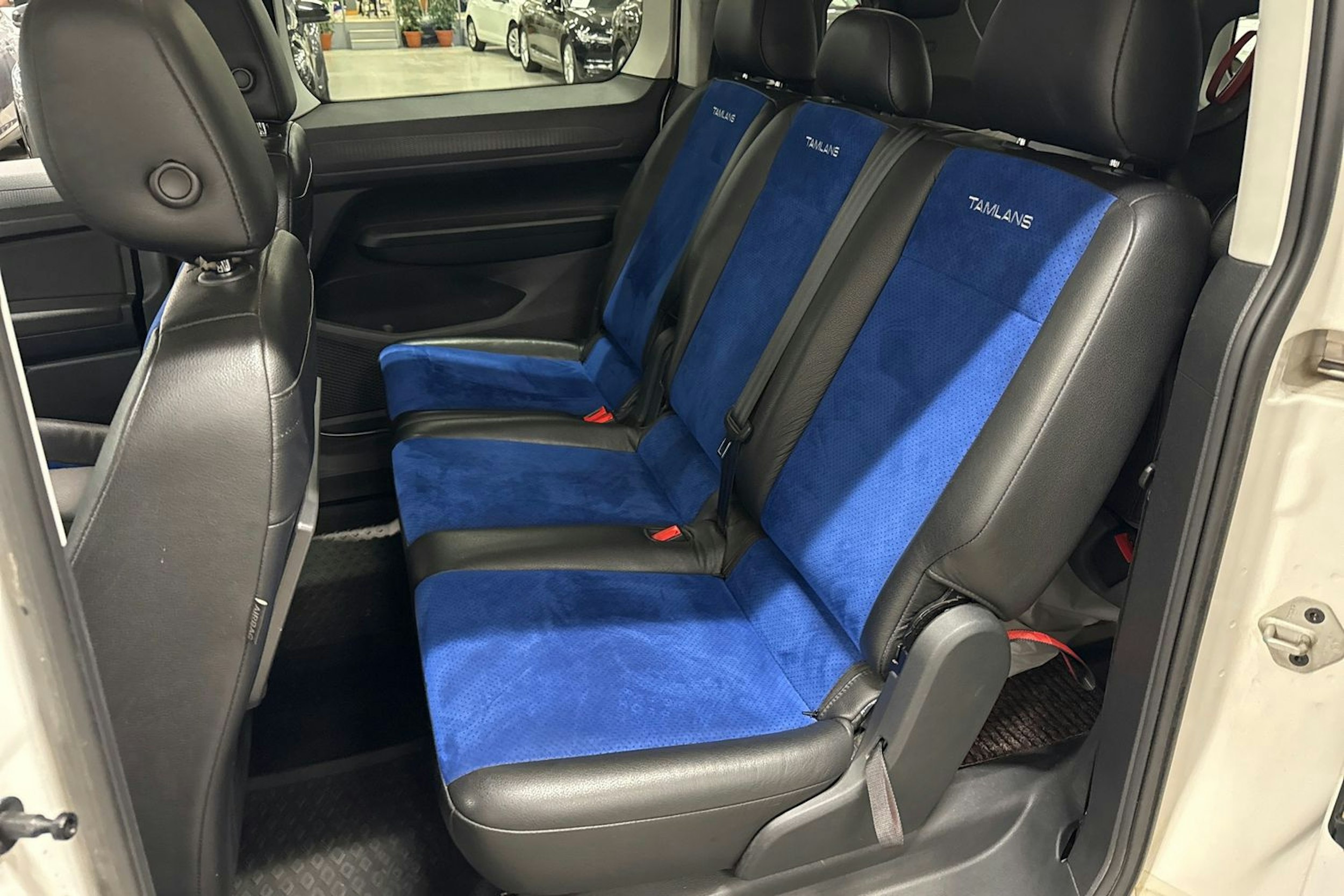 Valkoinen Volkswagen CADDY 2021 kuva 15.