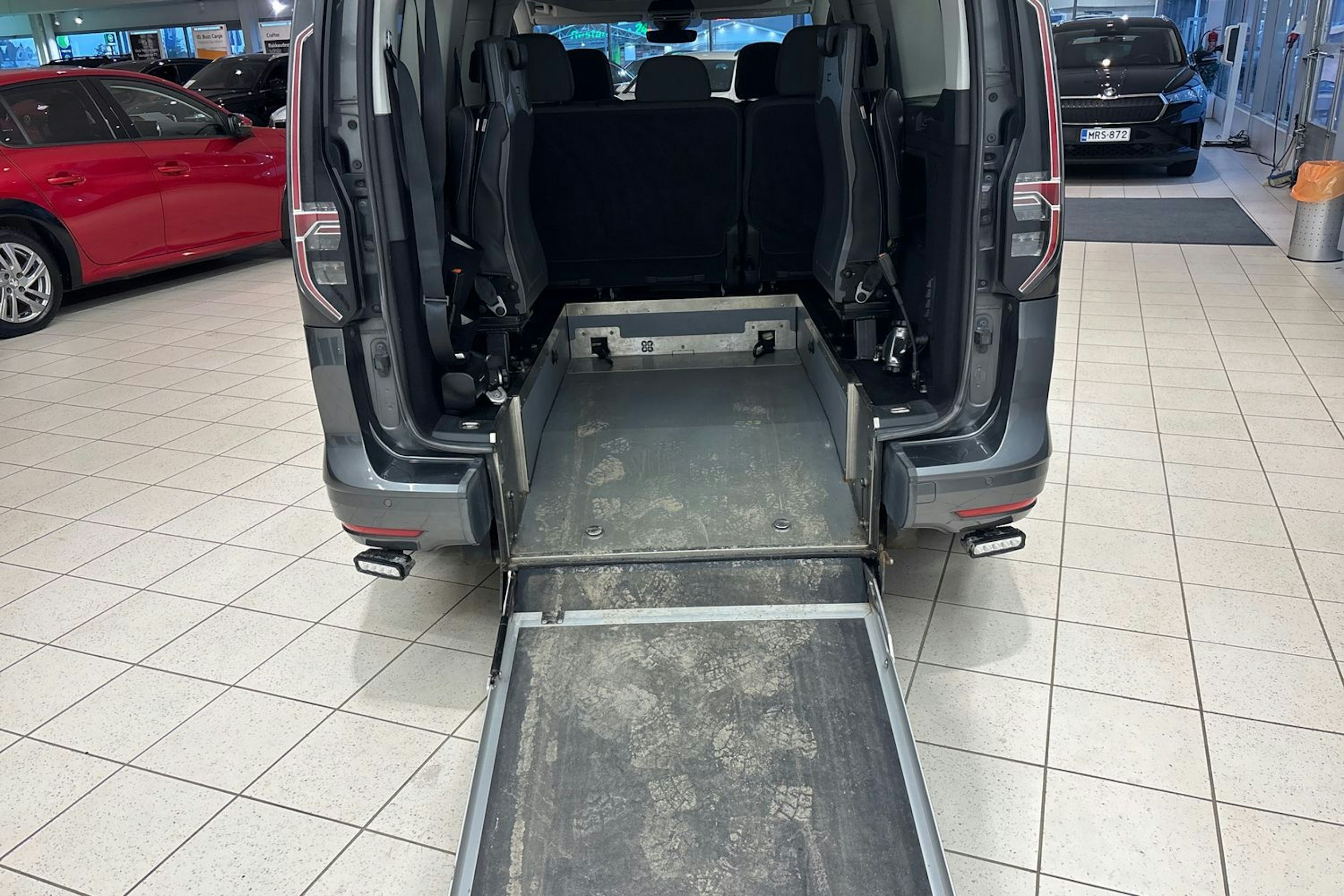 Valkoinen Volkswagen CADDY 2022 kuva 26.