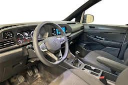 valkoinen Volkswagen Caddy 2021 kuva 3.