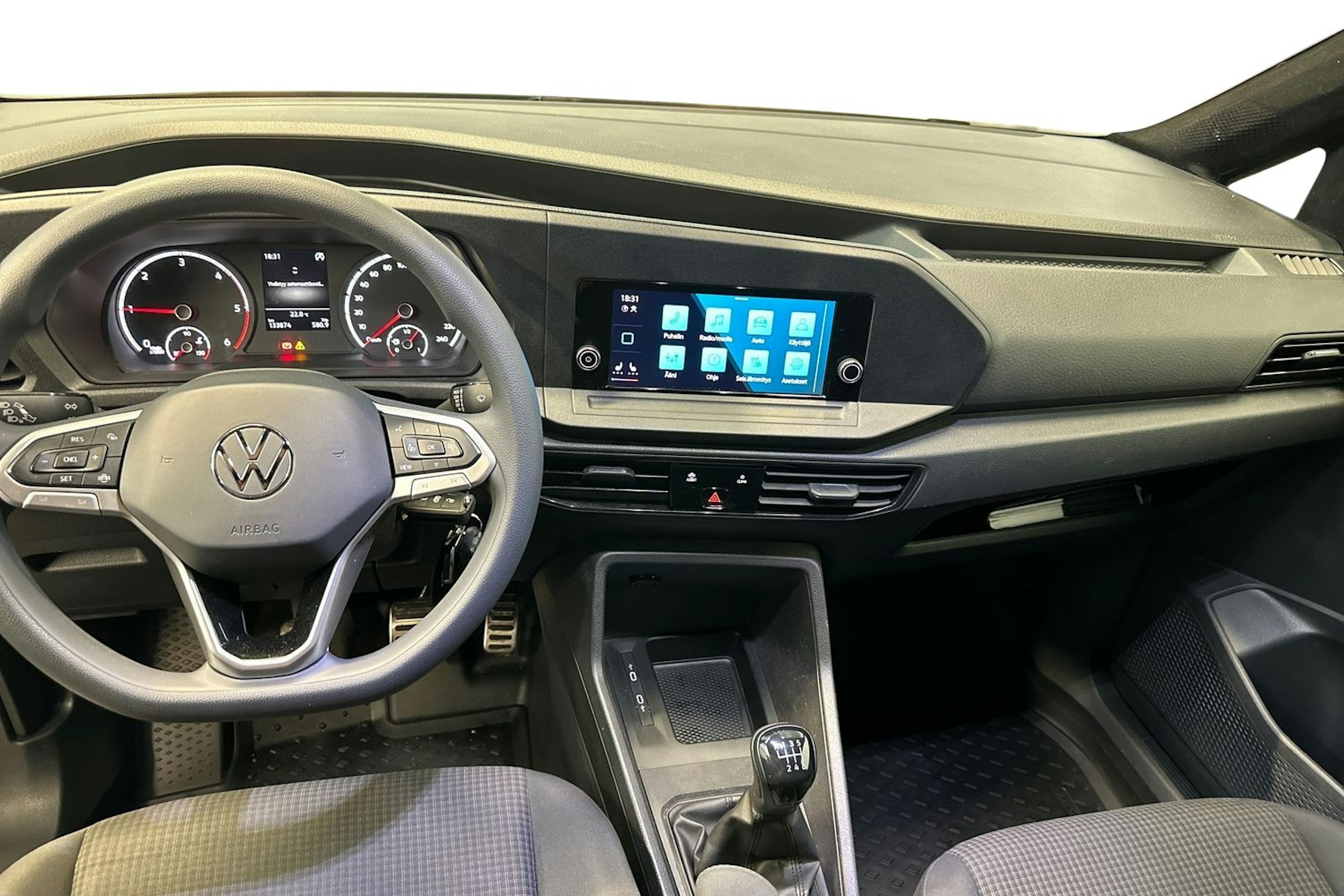 valkoinen Volkswagen Caddy 2021 kuva 9.