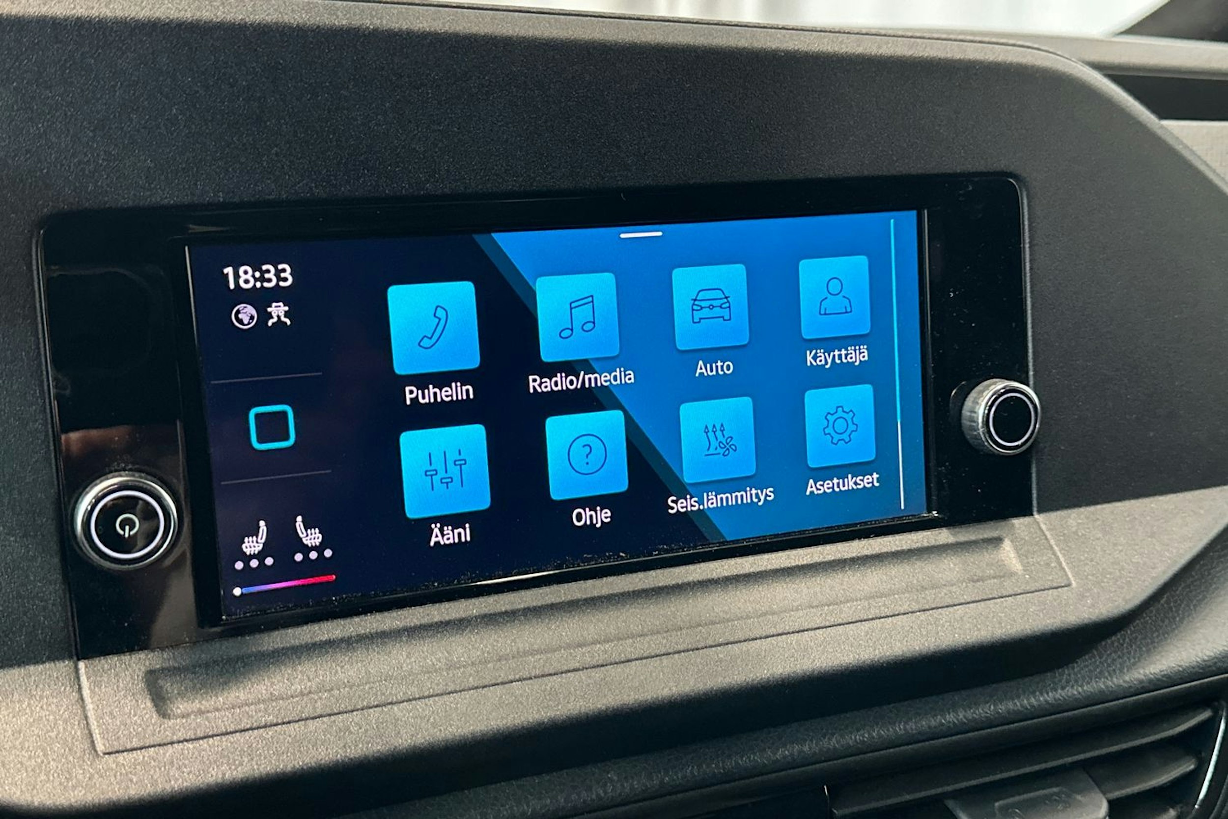 valkoinen Volkswagen Caddy 2021 kuva 18.