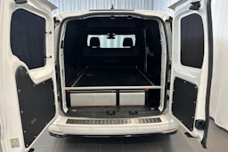 valkoinen Volkswagen Caddy 2021 kuva 25.