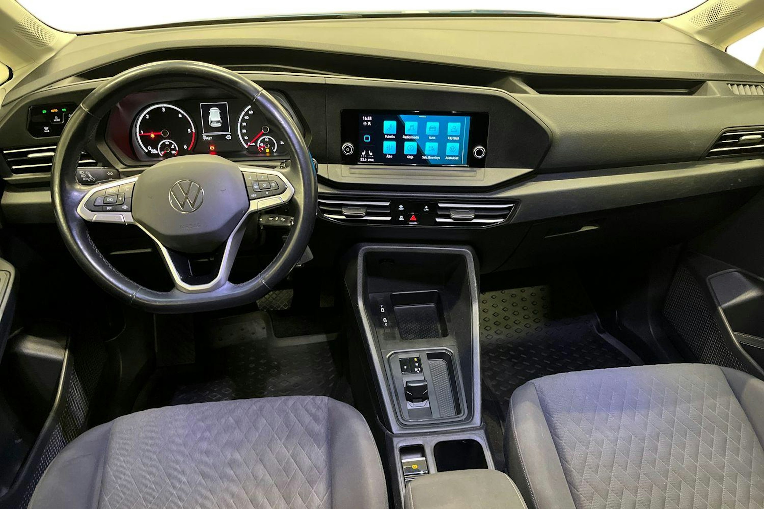 met. sininen Volkswagen Caddy 2021 kuva 9.