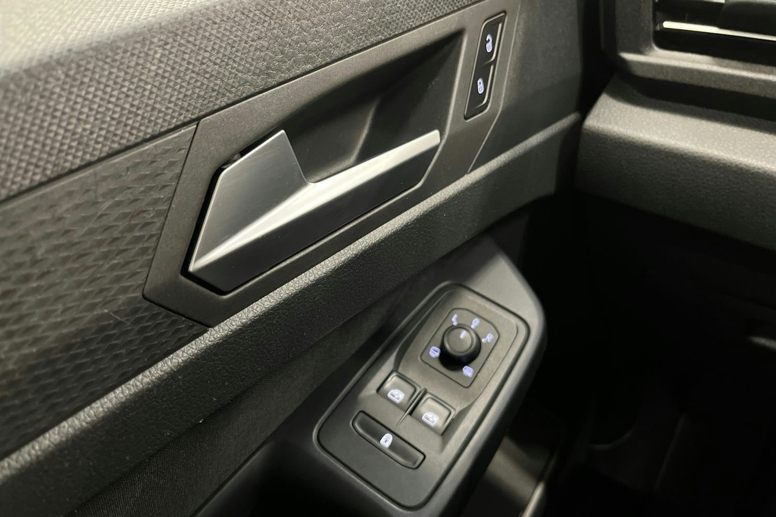 met. sininen Volkswagen Caddy 2021 kuva 22.