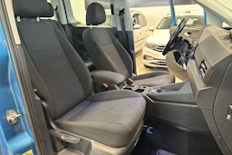 sininen Volkswagen Caddy 2021 kuva 19.