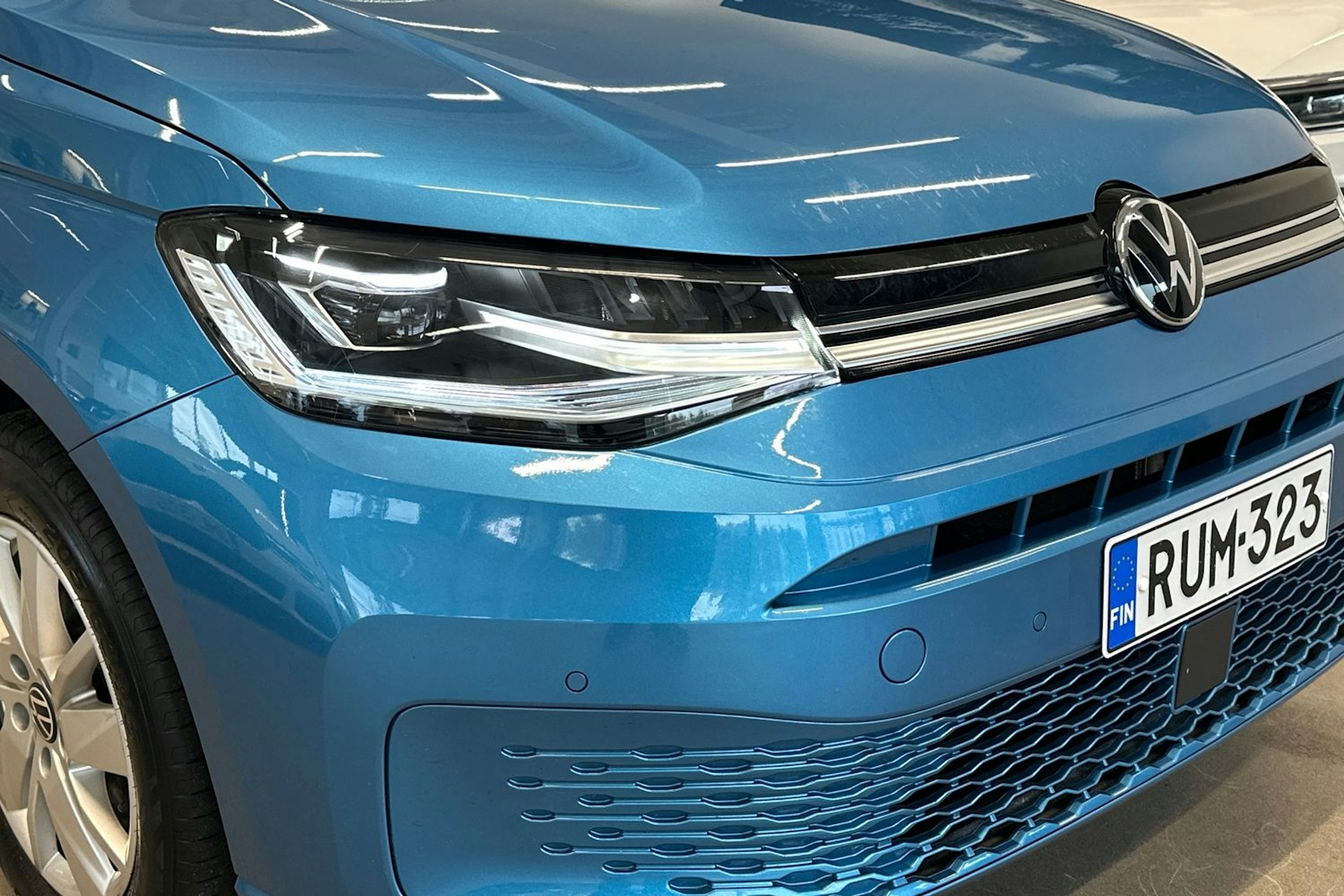 sininen Volkswagen Caddy 2021 kuva 20.