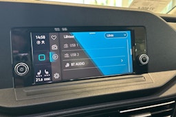 sininen Volkswagen Caddy 2021 kuva 31.