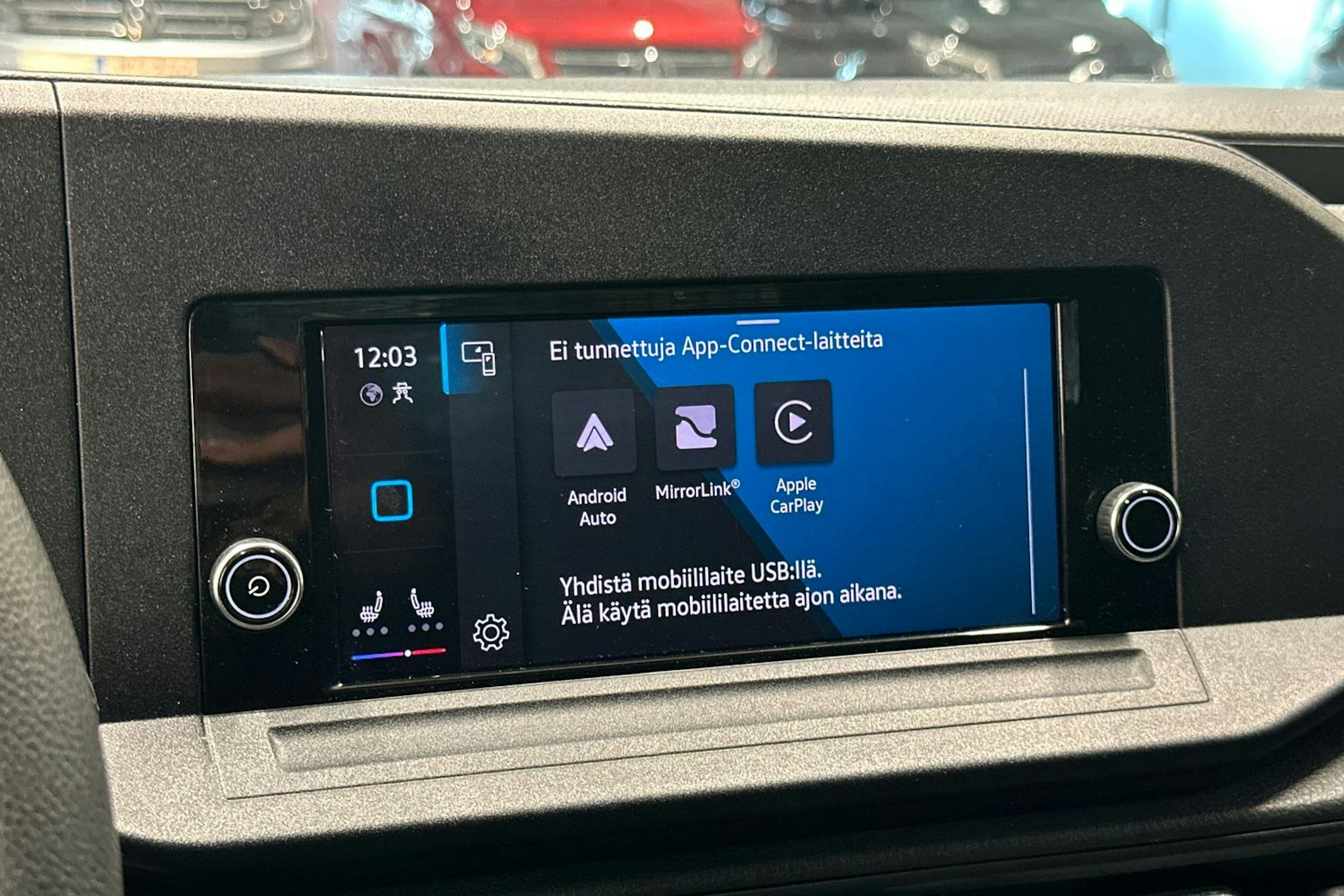 valkoinen Volkswagen Caddy 2022 kuva 21.