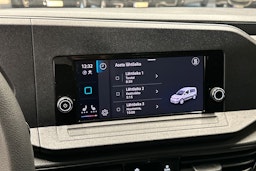 valkoinen Volkswagen Caddy 2022 kuva 20.