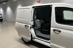 valkoinen Volkswagen Caddy 2022 kuva 24.