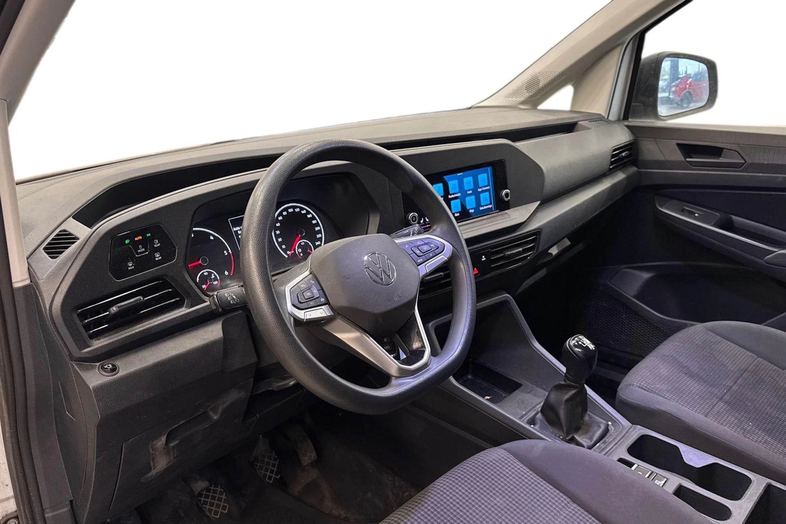 valkoinen Volkswagen Caddy 2022 kuva 3.