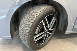 harmaa Volkswagen Caddy 2022 kuva 11.