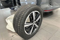 harmaa Volkswagen Caddy 2022 kuva 13.