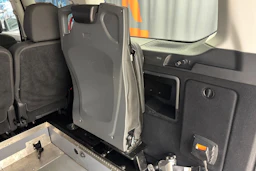 Valkoinen Volkswagen Caddy Maxi 2022 kuva 60.