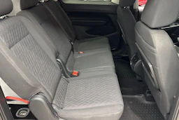 Valkoinen Volkswagen Caddy Maxi 2022 kuva 61.