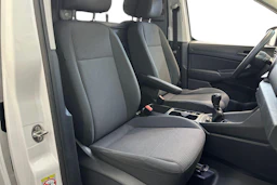 valkoinen Volkswagen Caddy 2022 kuva 11.