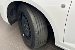 valkoinen Volkswagen Caddy 2022 kuva 26.