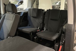 ruskea (beige) Volkswagen Caddy Maxi 2022 kuva 13.