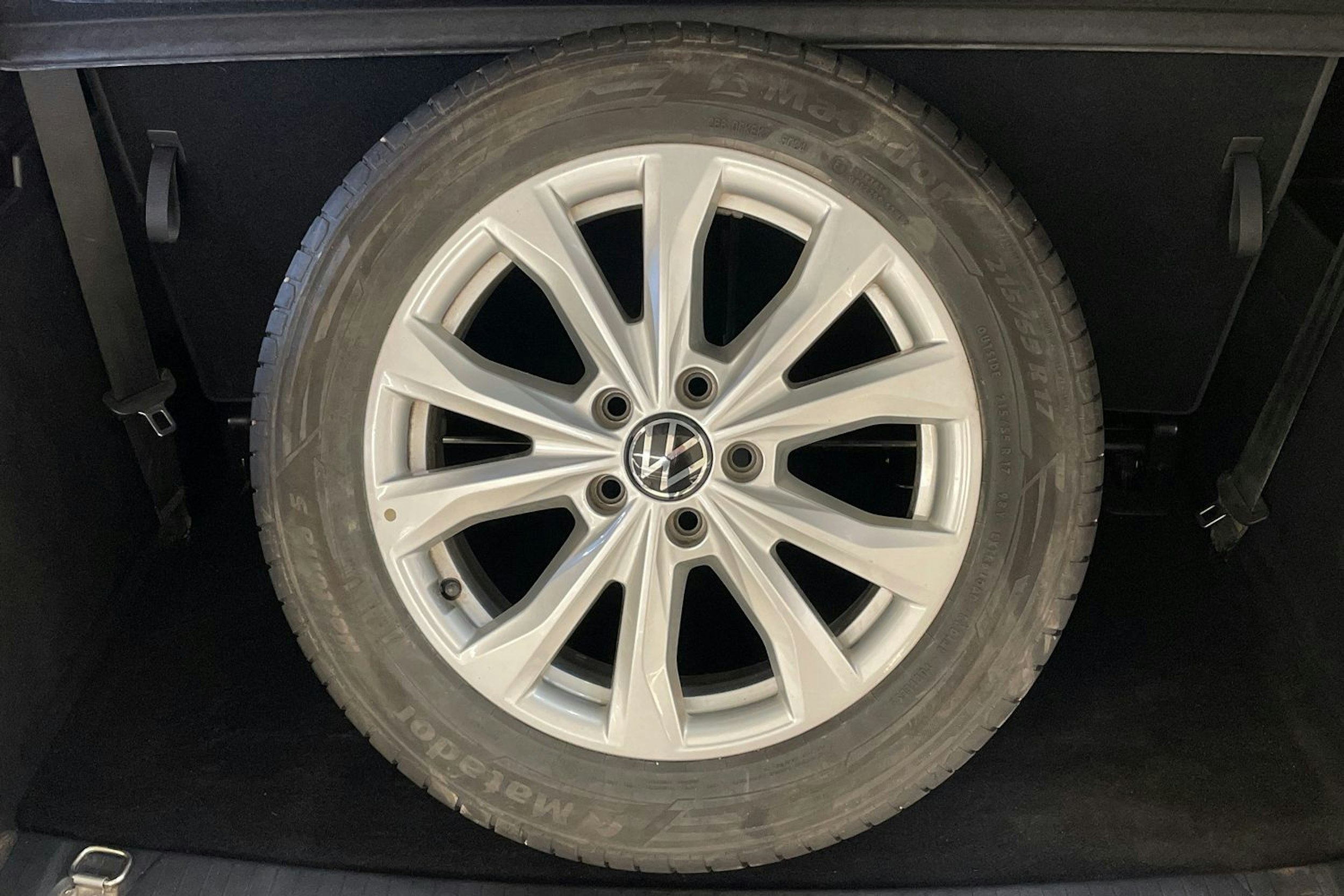 ruskea (beige) Volkswagen Caddy Maxi 2022 kuva 16.