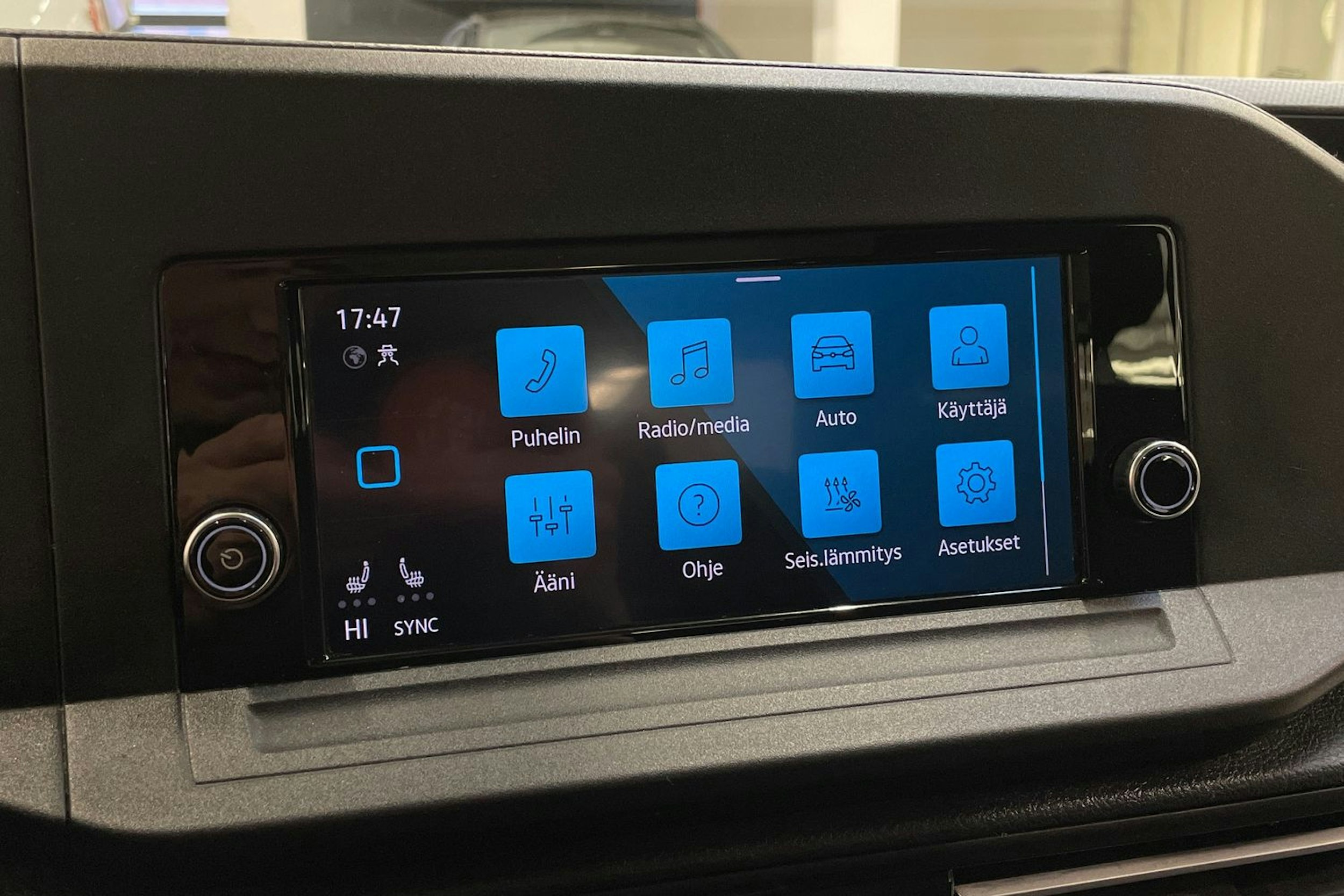 ruskea (beige) Volkswagen Caddy Maxi 2022 kuva 20.