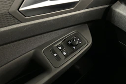 musta Volkswagen Caddy 2022 kuva 15.
