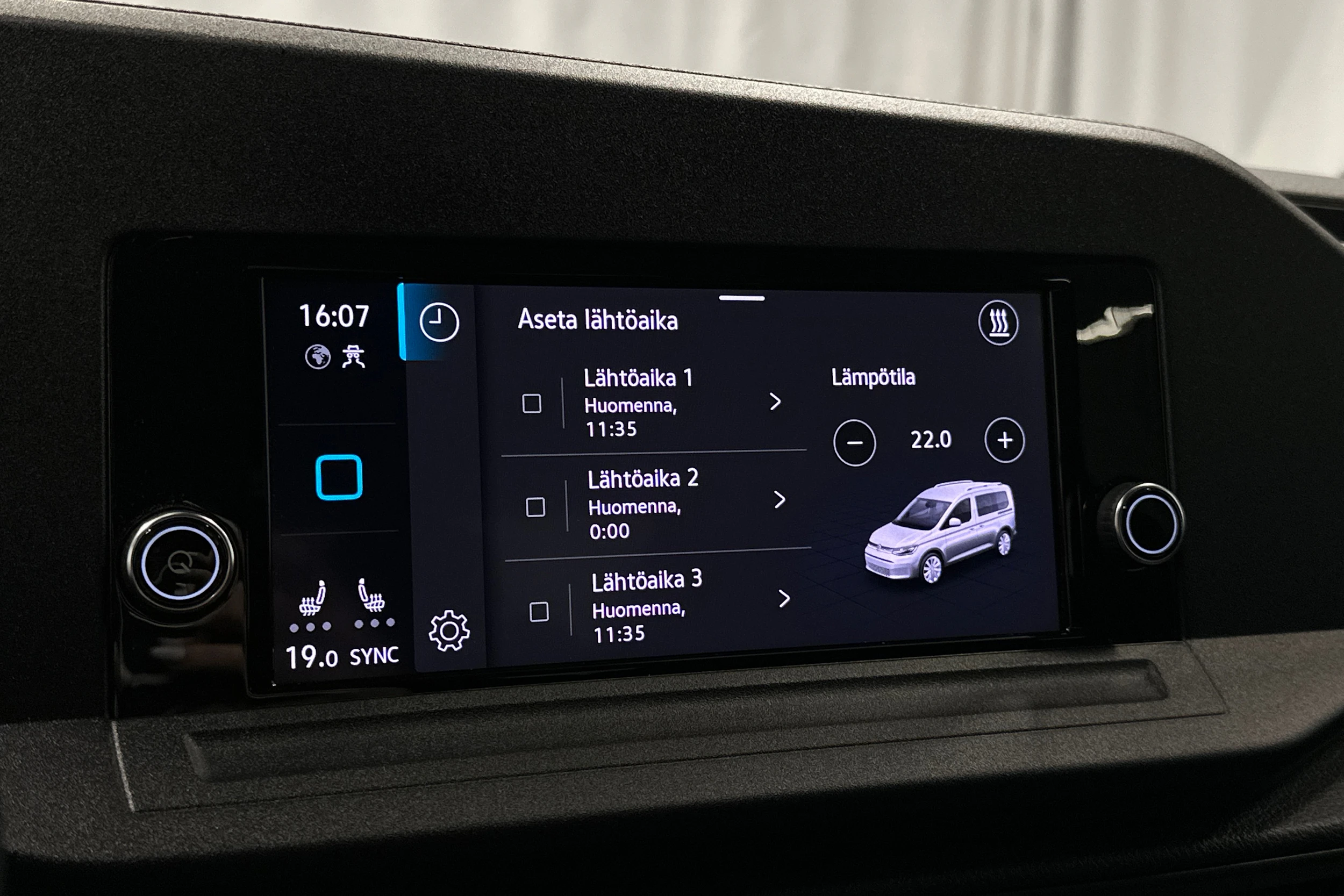 musta Volkswagen Caddy 2022 kuva 22.