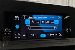 musta Volkswagen Caddy 2022 kuva 23.
