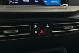 musta Volkswagen Caddy 2022 kuva 27.