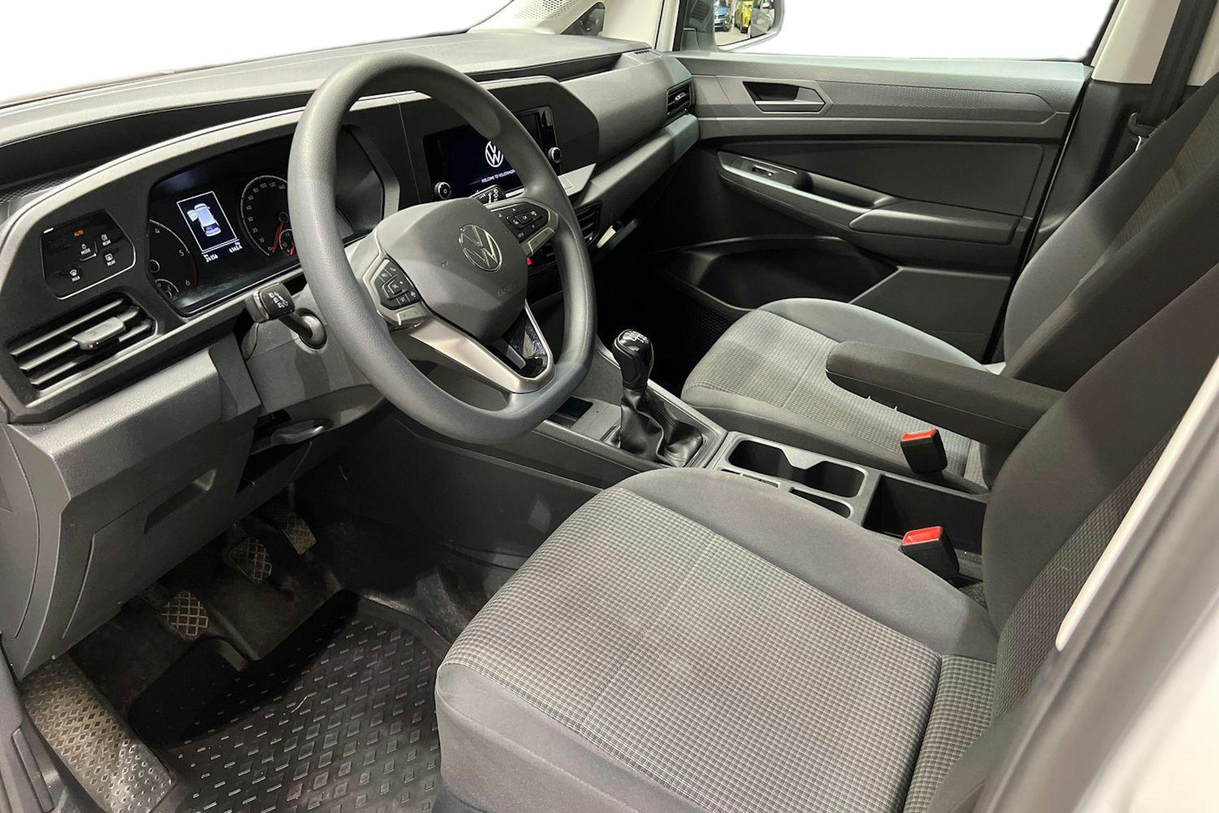 Valkoinen Volkswagen CADDY 2023 kuva 8.