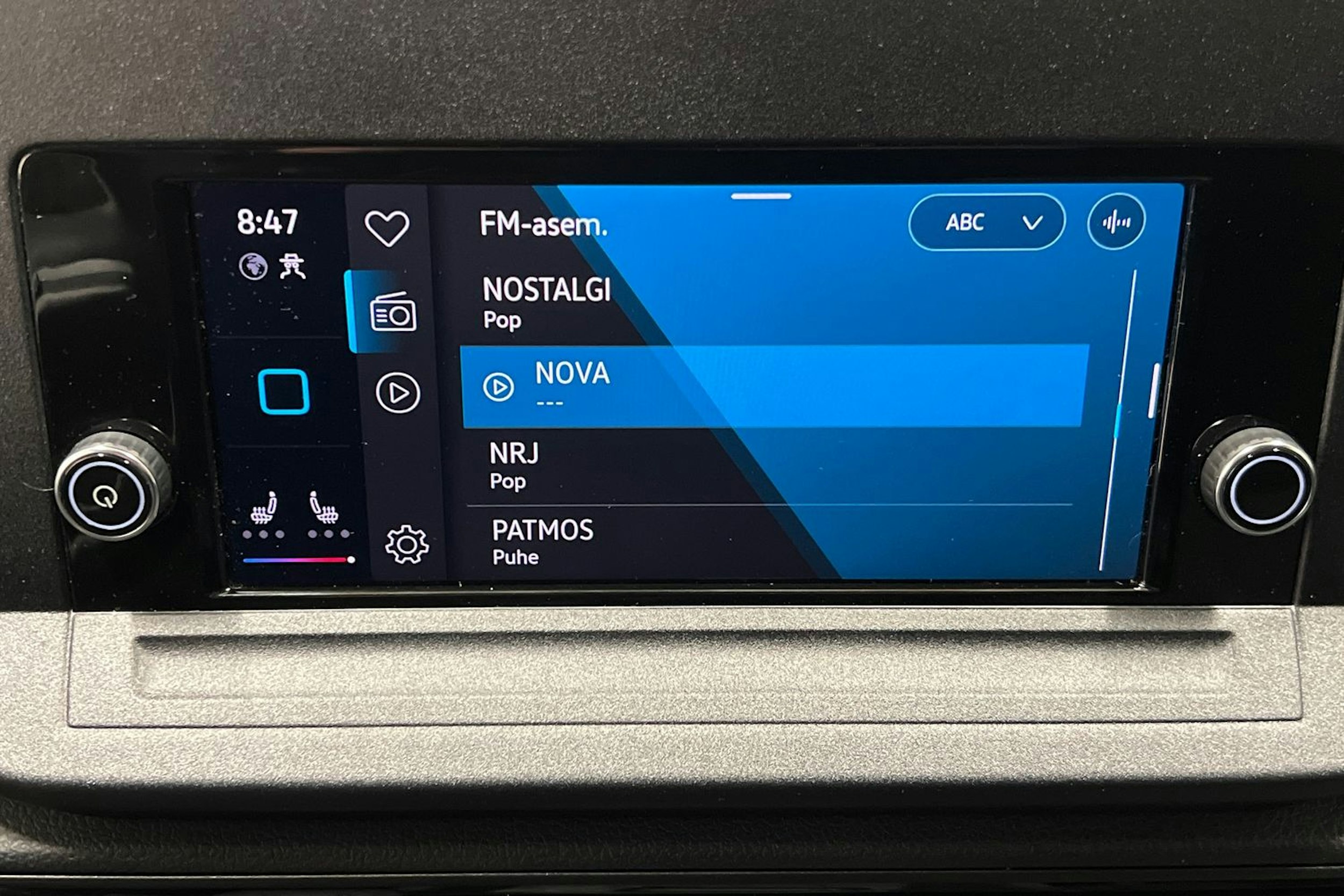 Valkoinen Volkswagen CADDY 2023 kuva 16.