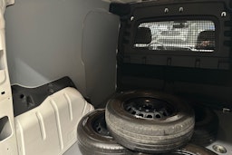 Valkoinen Volkswagen CADDY 2023 kuva 26.