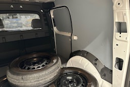 Valkoinen Volkswagen CADDY 2023 kuva 27.