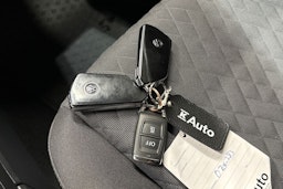 Sininen Volkswagen CADDY 2023 kuva 30.