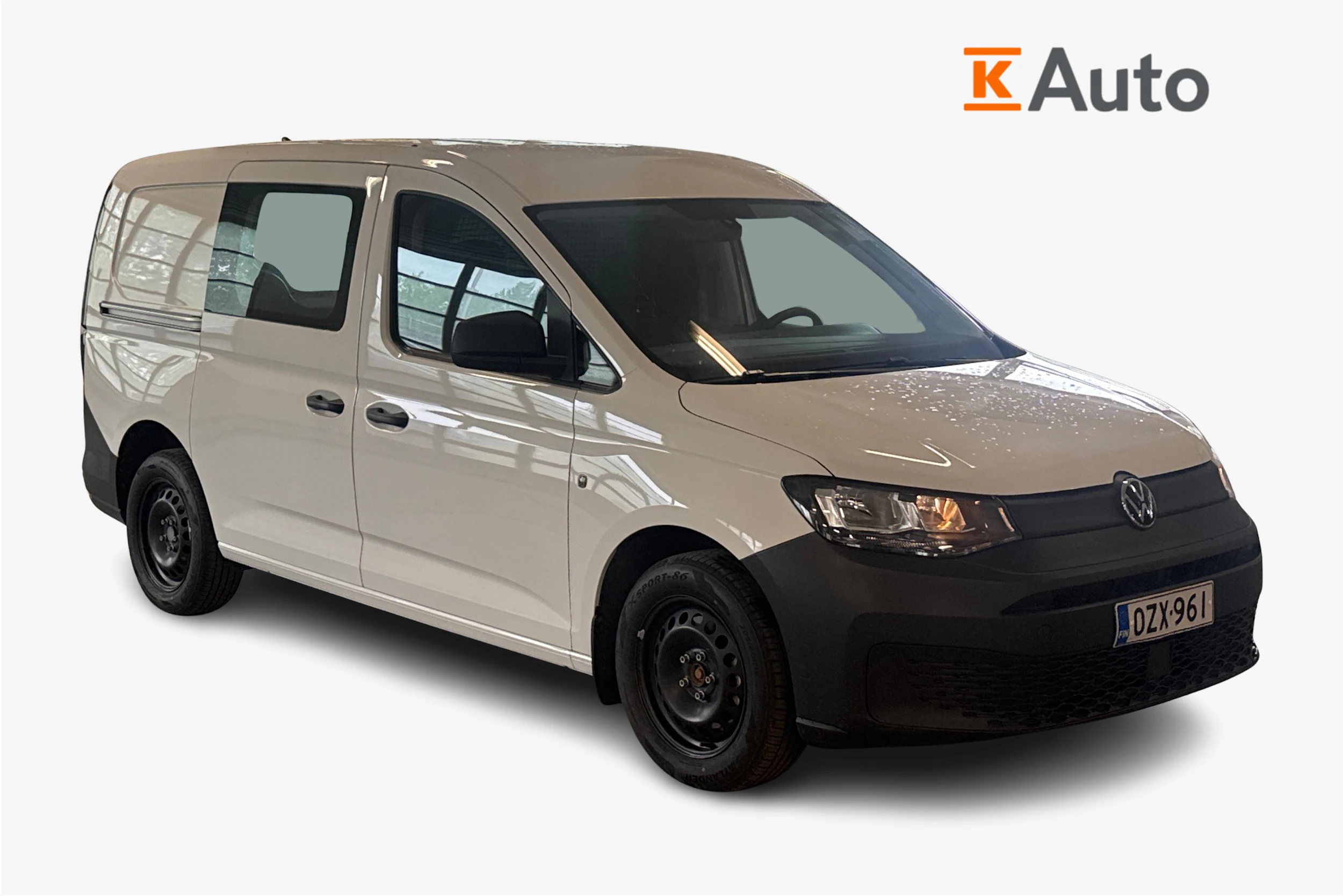 valkoinen Volkswagen Caddy Maxi 2023 kuva 1.
