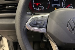 valkoinen Volkswagen Caddy 2023 kuva 23.