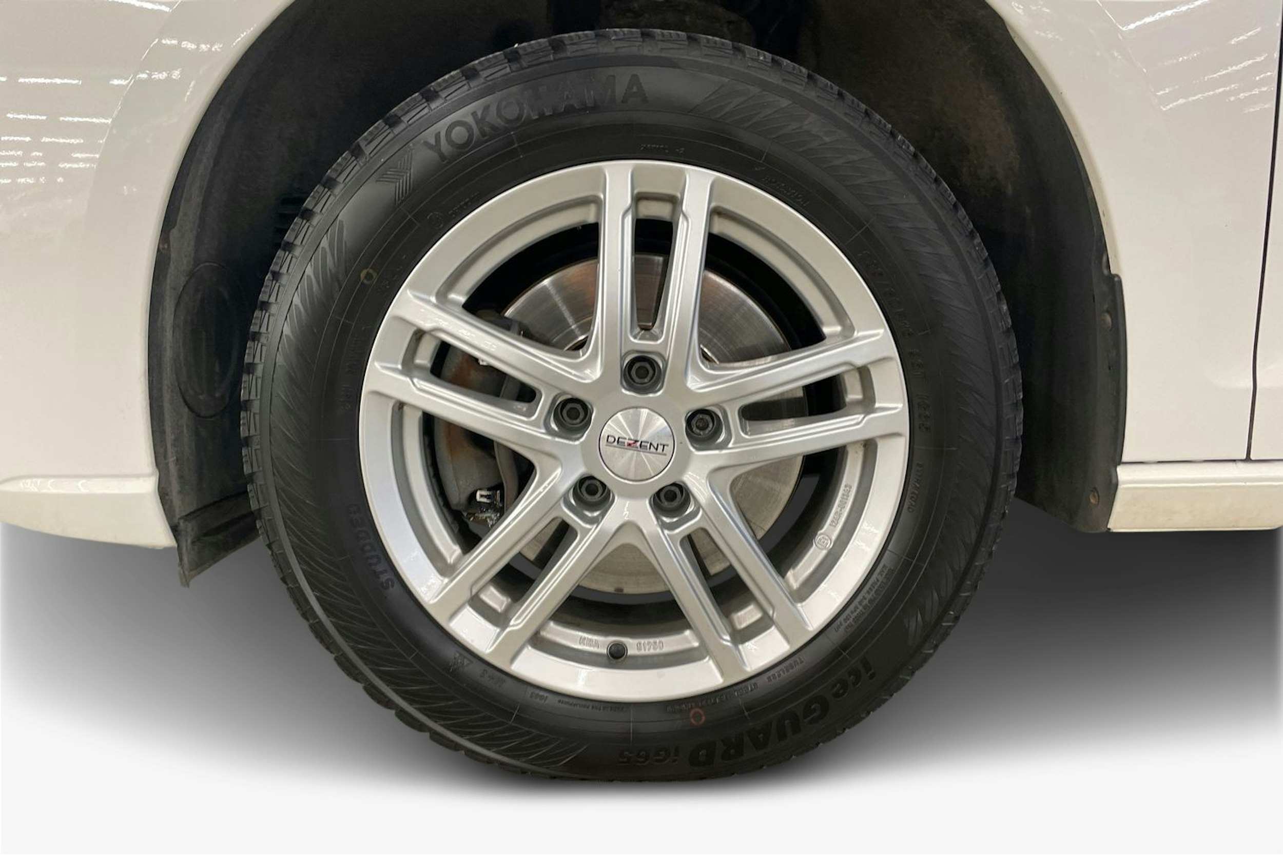 Valkoinen Volkswagen CADDY 2024 kuva 11.