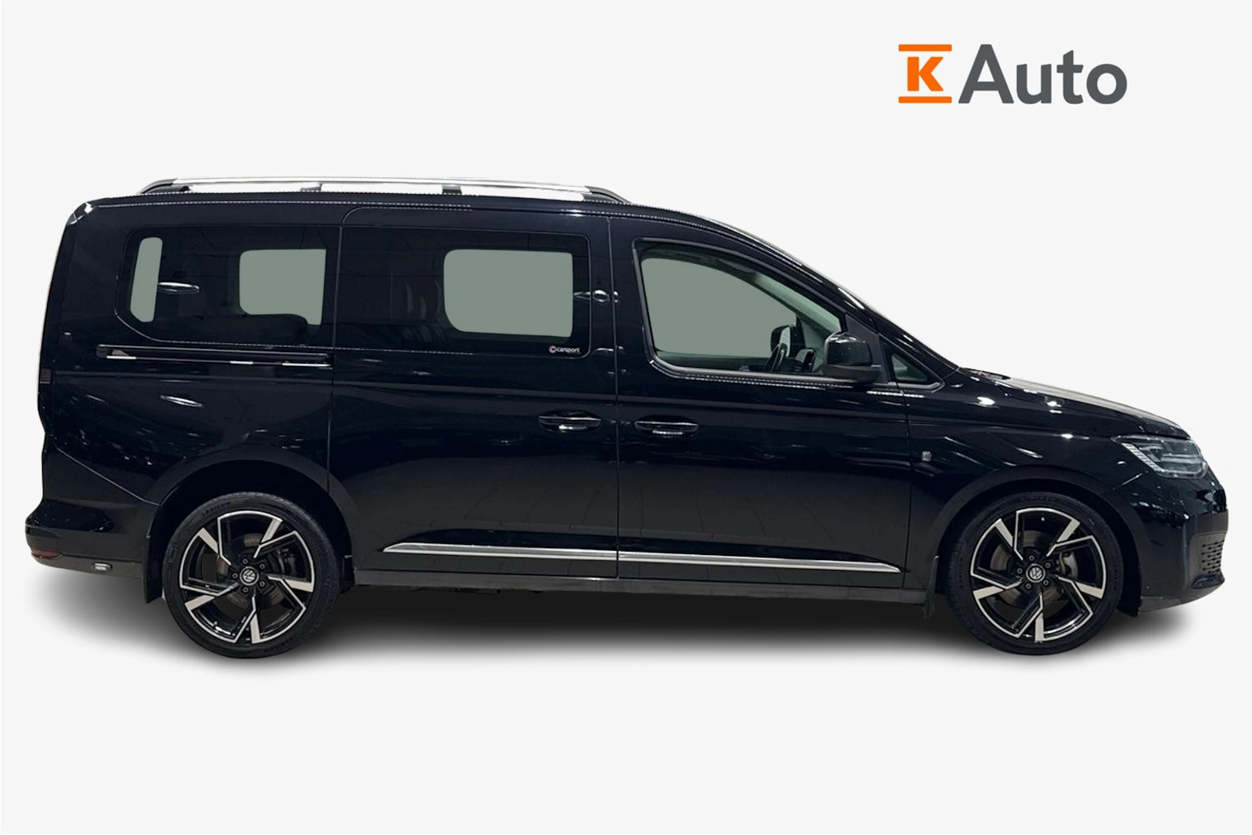 Musta Volkswagen Caddy Maxi 2024 kuva 5.