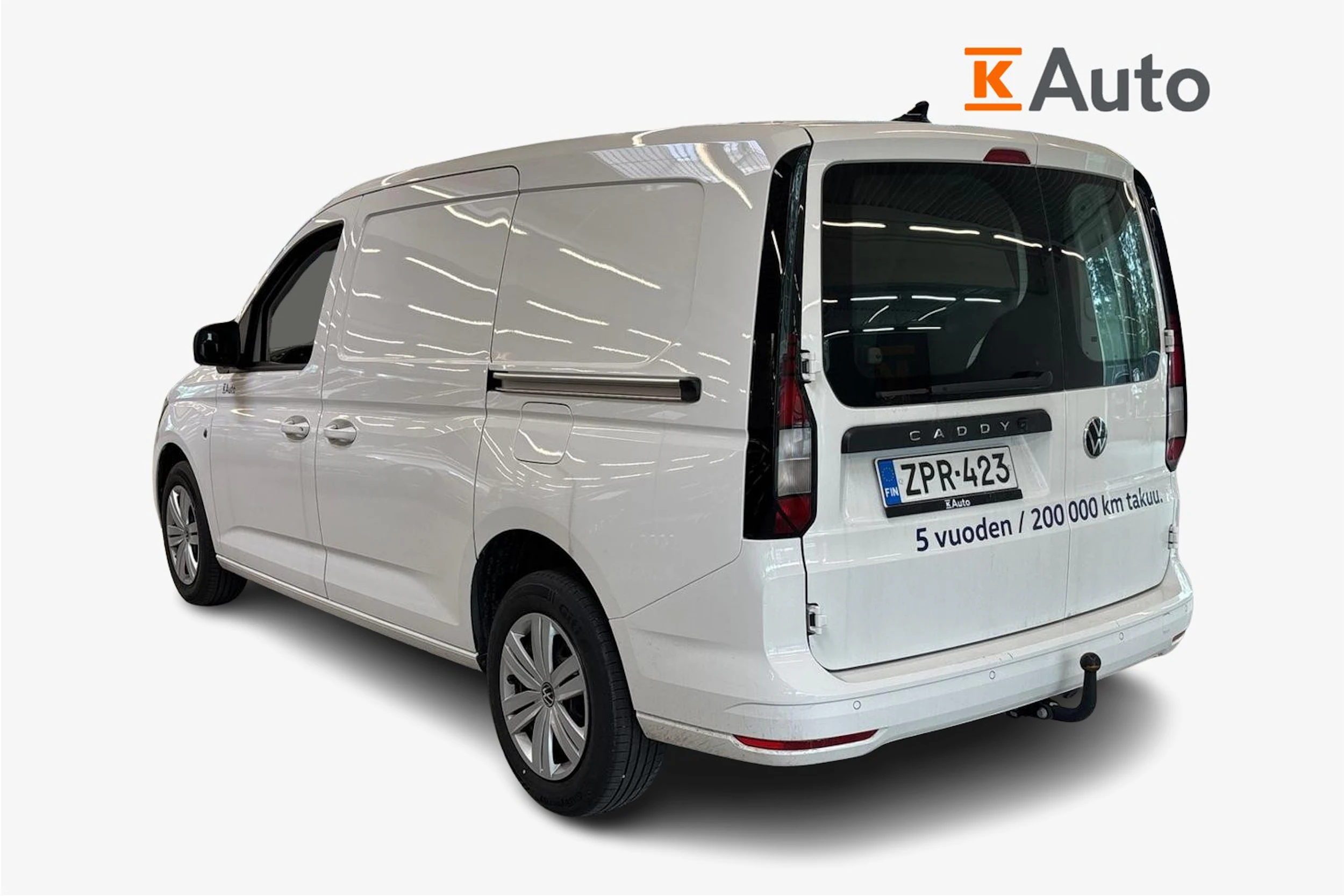 Valkoinen Volkswagen Caddy 2025 kuva 2.