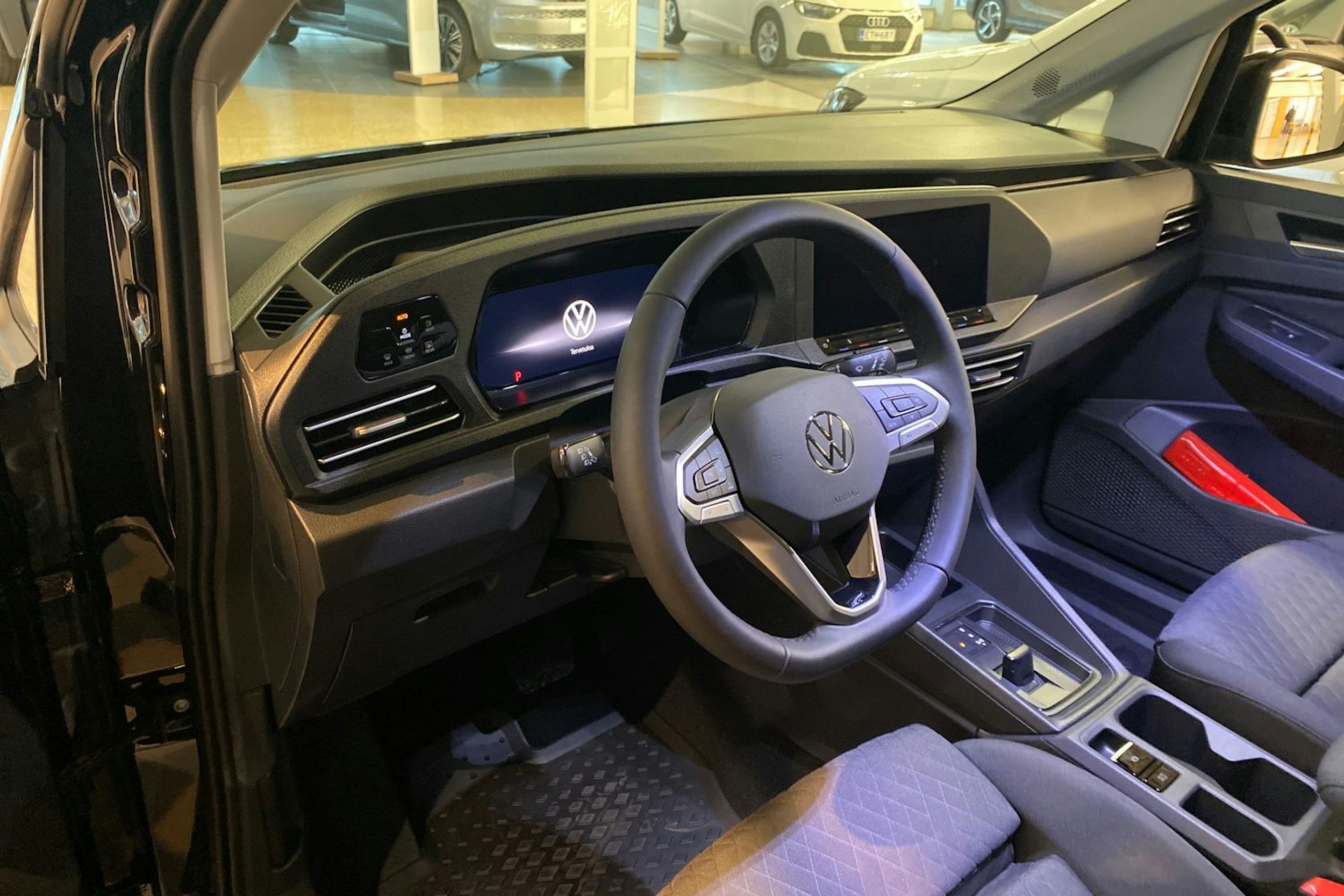musta Volkswagen Caddy 2026 kuva 6.
