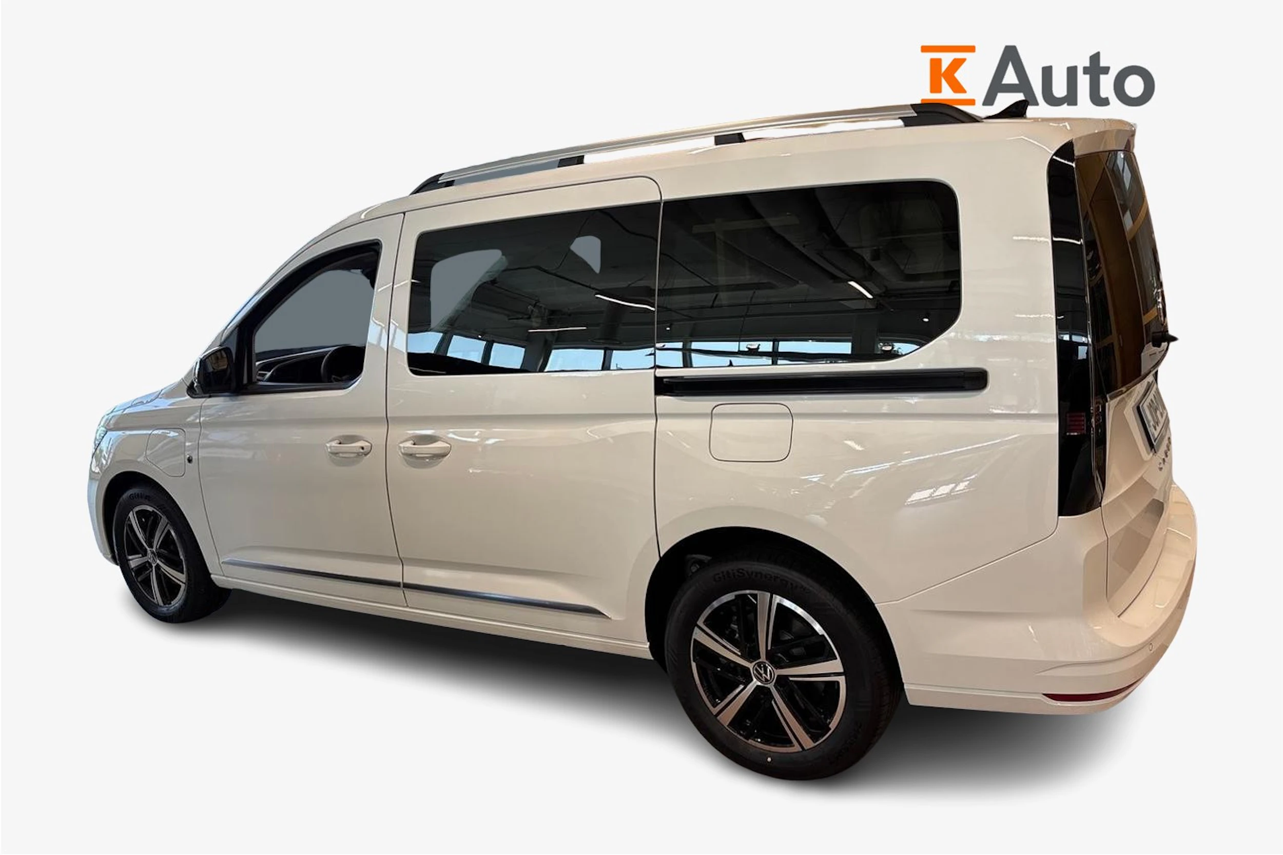 valkoinen Volkswagen Caddy Maxi 2026 kuva 7.