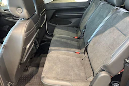 valkoinen Volkswagen Caddy Maxi 2026 kuva 11.