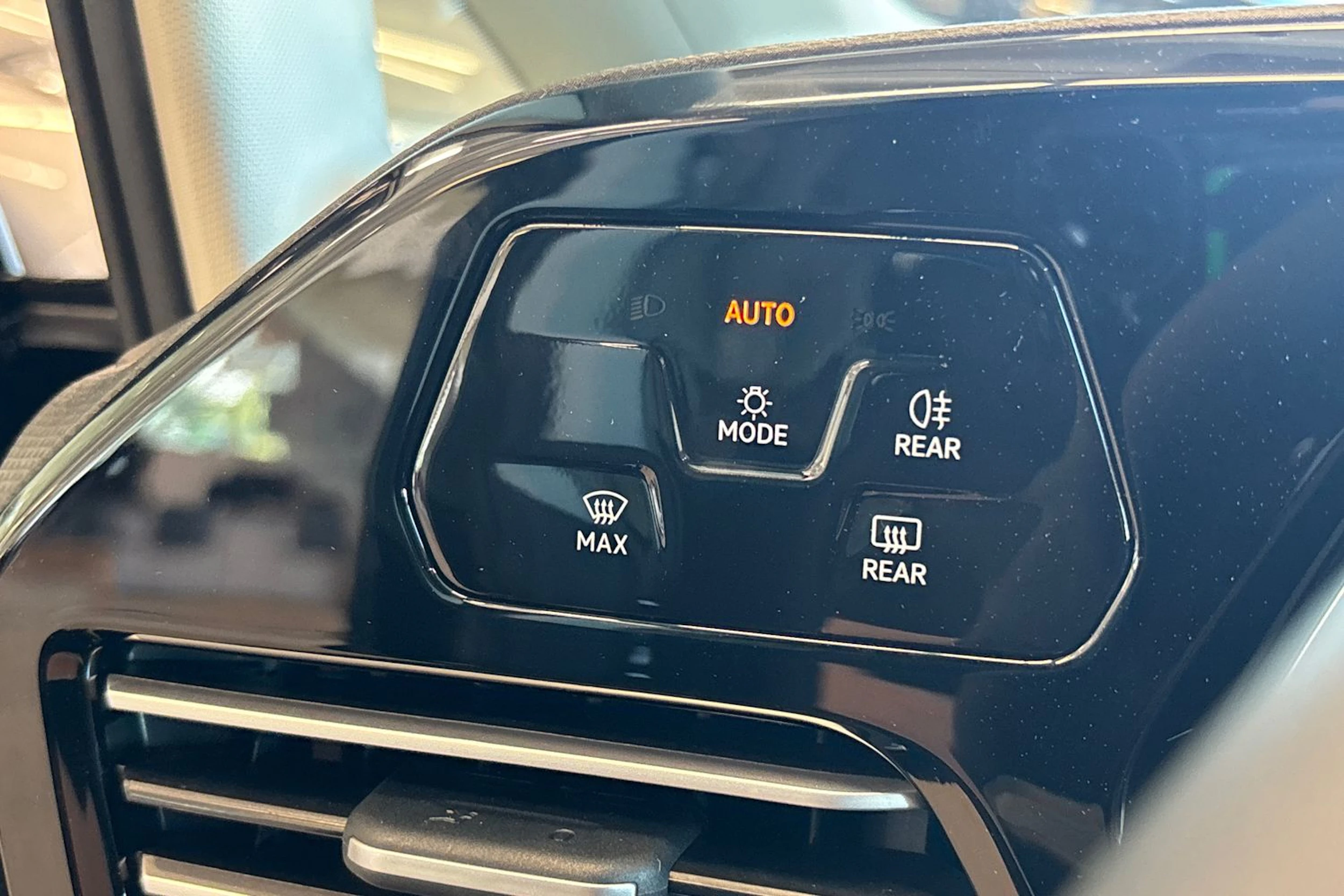 met. musta Volkswagen Caddy 2026 kuva 23.