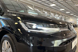 musta Volkswagen Caddy Maxi 2026 kuva 18.