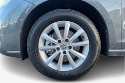 harmaa Volkswagen Caddy Maxi 2026 kuva 12.