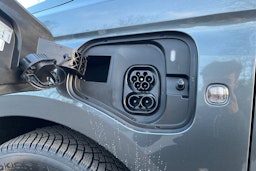 harmaa Volkswagen Caddy Maxi 2026 kuva 15.