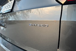 harmaa Volkswagen Caddy Maxi 2026 kuva 17.