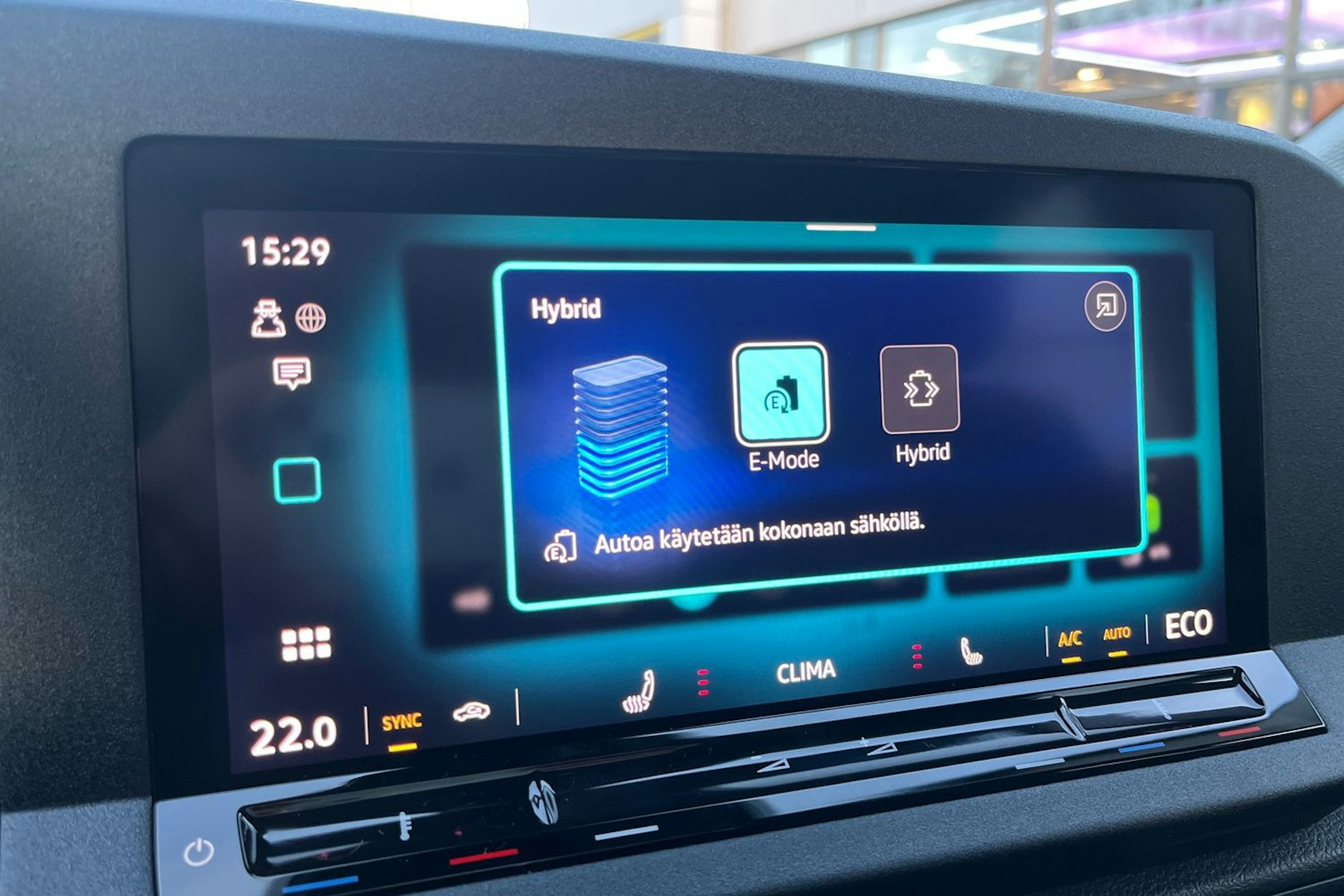 harmaa Volkswagen Caddy Maxi 2026 kuva 18.