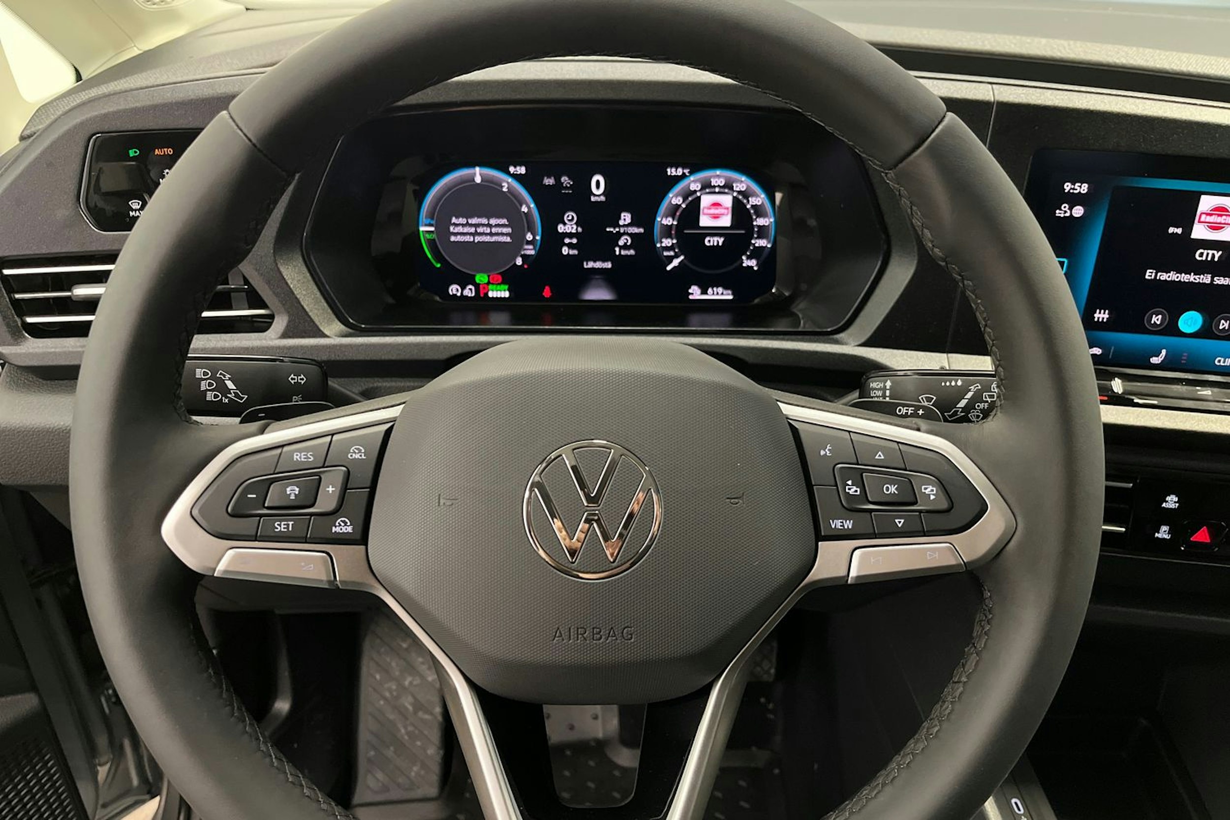 harmaa Volkswagen Caddy 2026 kuva 14.