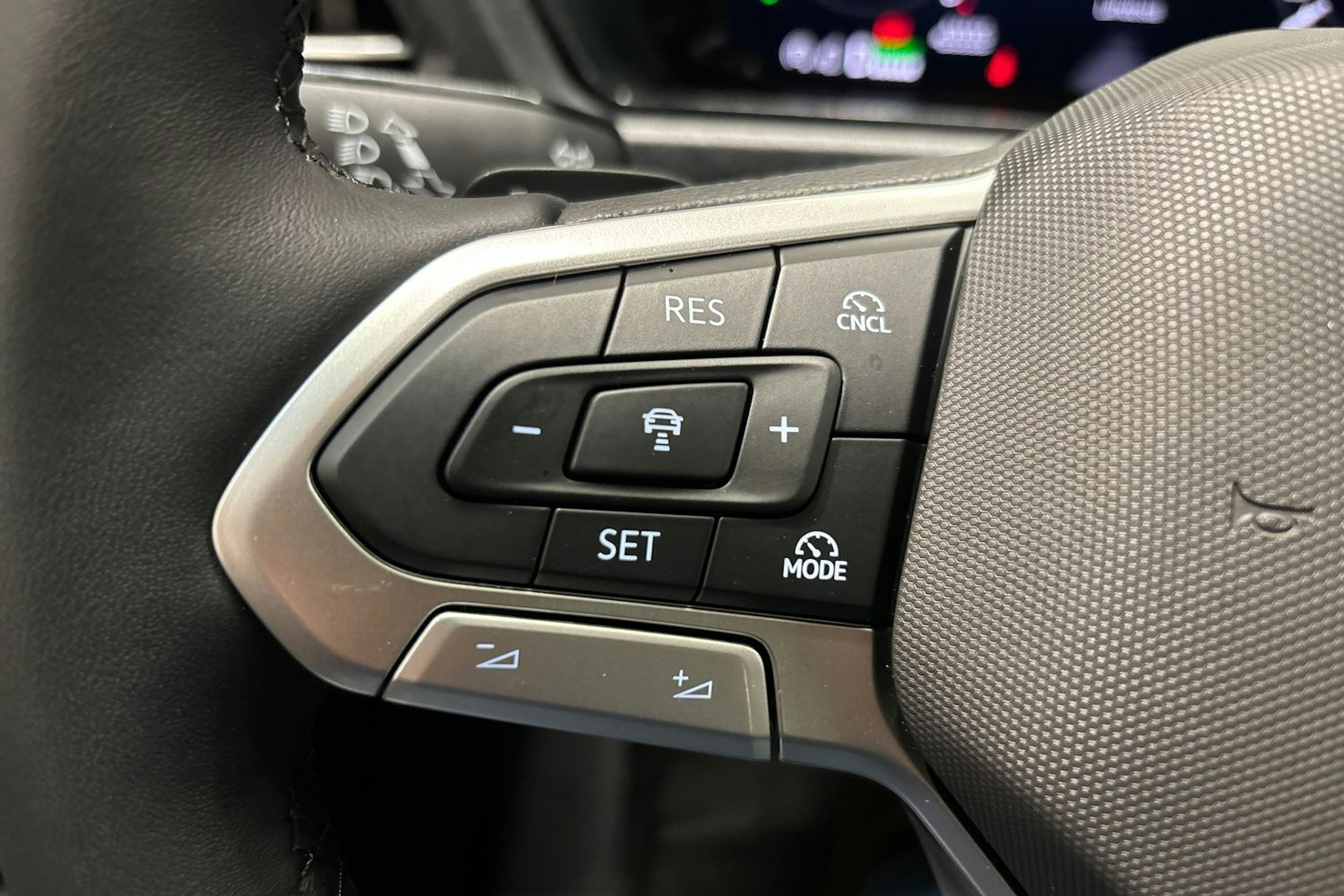 sininen Volkswagen Caddy 2026 kuva 16.